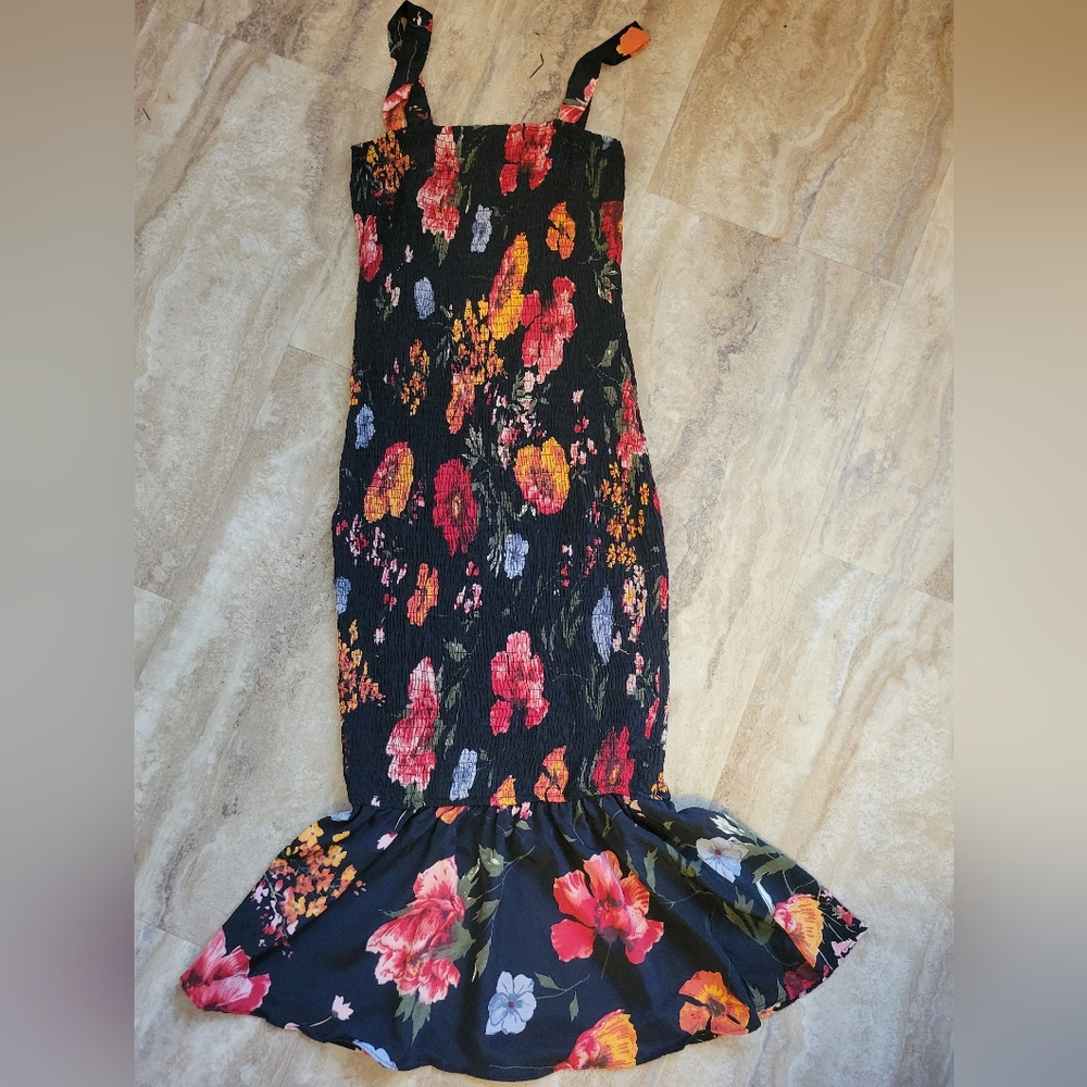 Women's Floral Midi Tank Dress Sleeveless Strappy Ruffle Hem Smocked Body